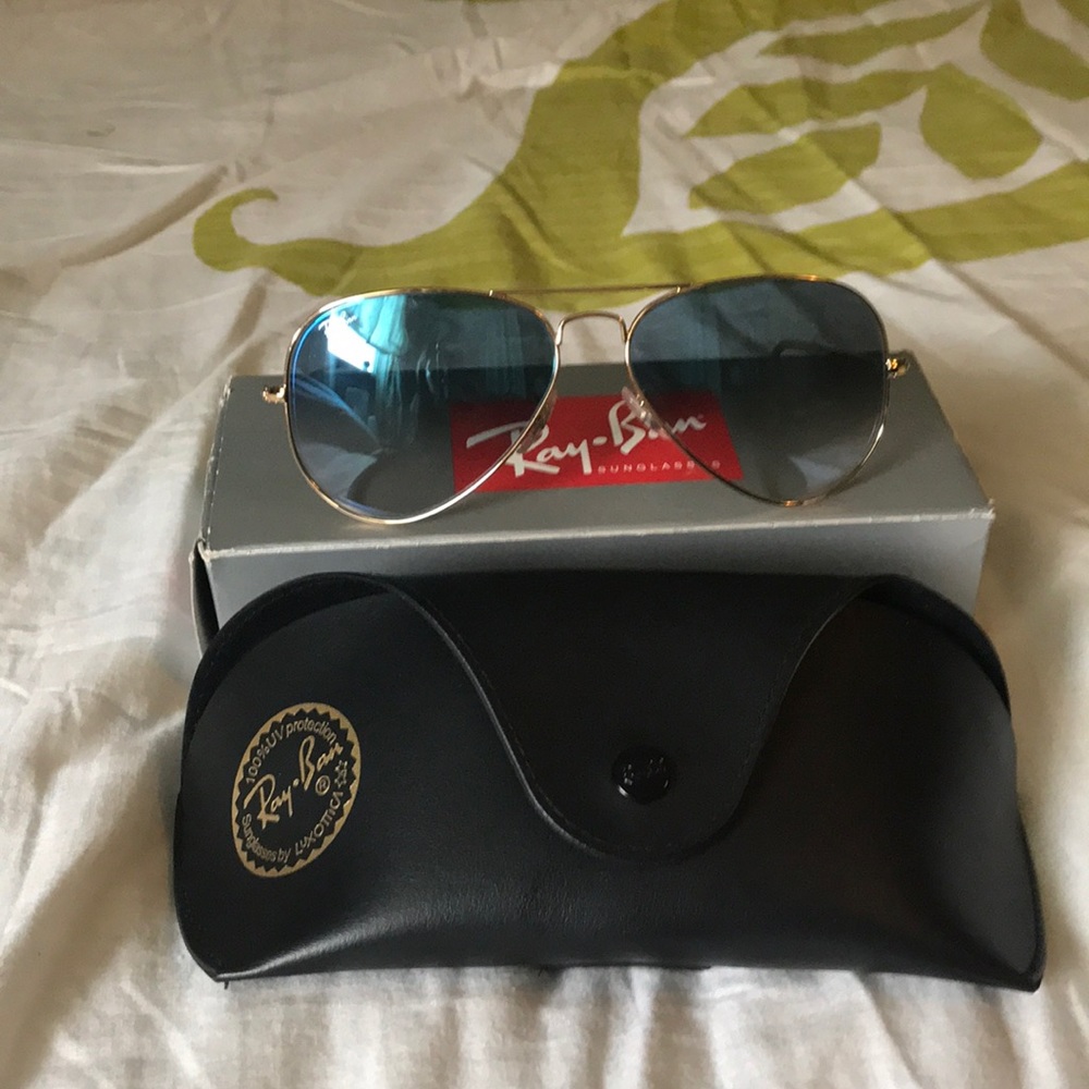 Ray-ban aviators gradient blue in large